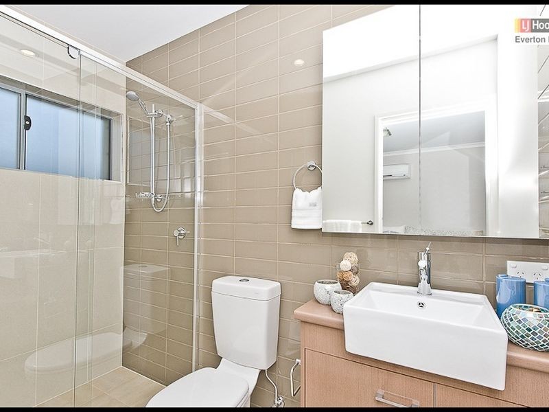 203/9 Rhodes Street, Stafford QLD 4053