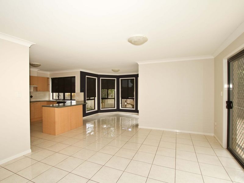 4 Capella Place, Bridgeman Downs QLD 4035