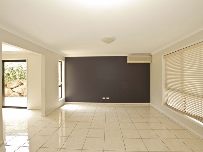 4 Capella Place, Bridgeman Downs QLD 4035