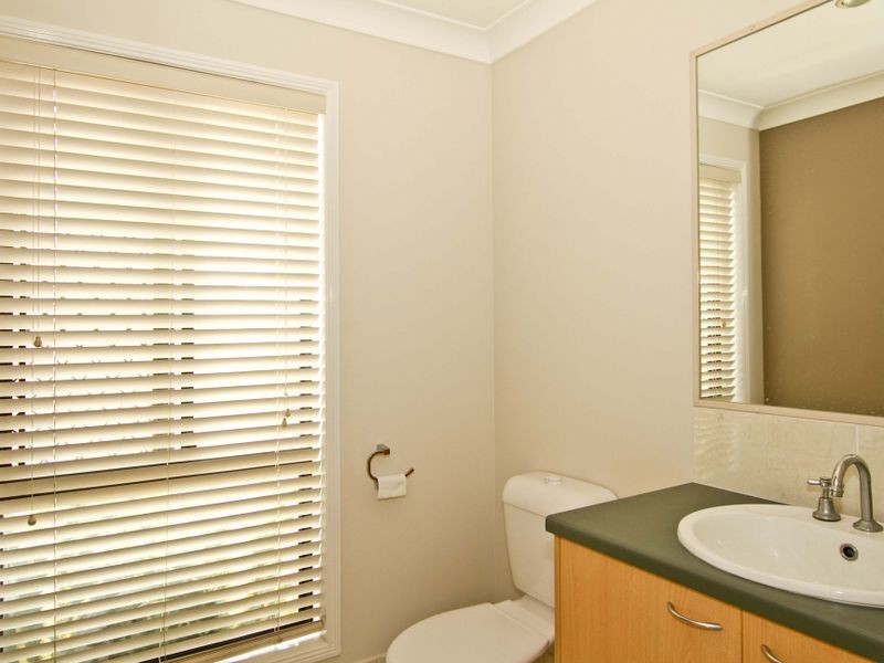 4 Capella Place, Bridgeman Downs QLD 4035