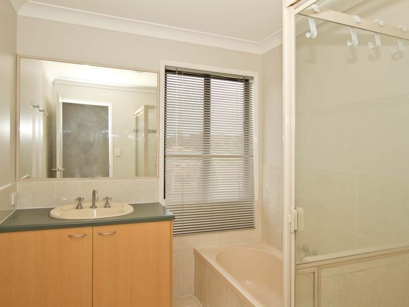 4 Capella Place, Bridgeman Downs QLD 4035