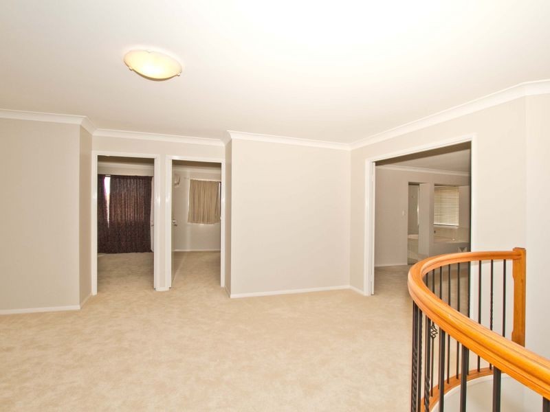 4 Capella Place, Bridgeman Downs QLD 4035