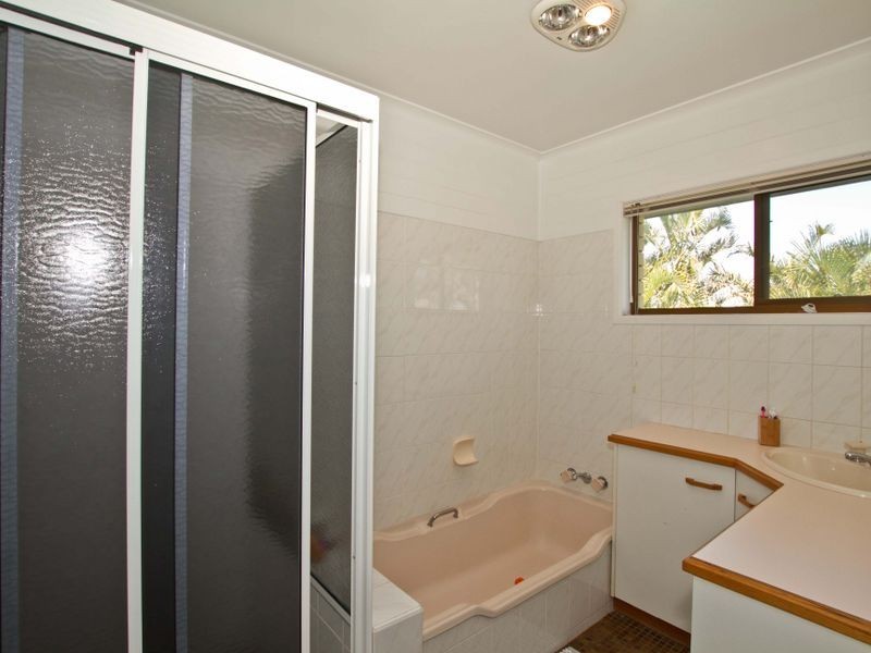 21 Hovea Street, Everton Hills QLD 4053