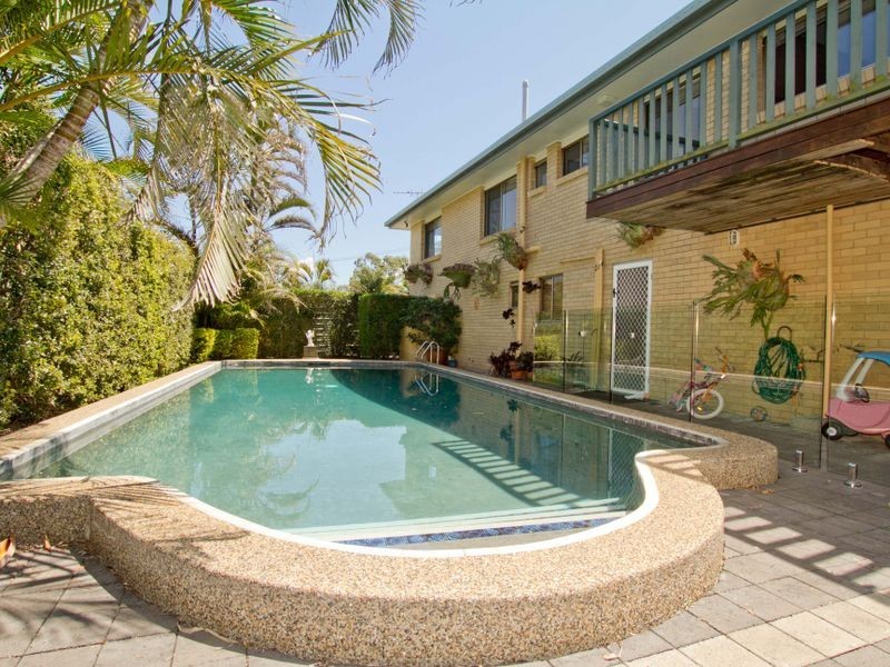 21 Hovea Street, Everton Hills QLD 4053