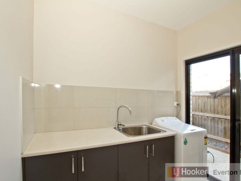 24 Homeland Crescent, Warner QLD 4500