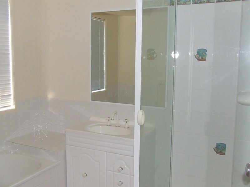 North Lakes QLD 4509