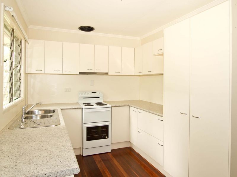 42 Hibiscus Street, Everton Hills QLD 4053