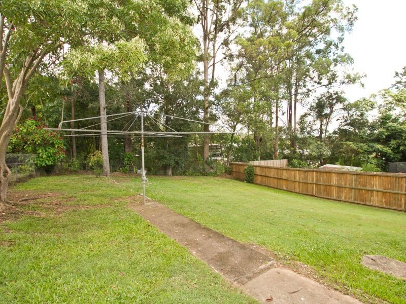42 Hibiscus Street, Everton Hills QLD 4053