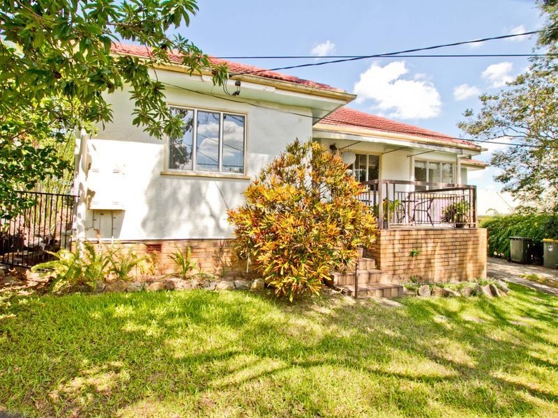 56 Pullen Road, Everton Park QLD 4053