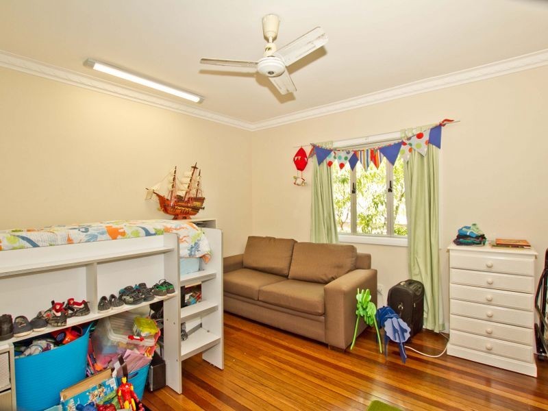 56 Pullen Road, Everton Park QLD 4053
