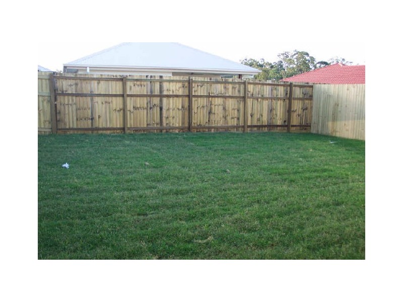 North Lakes QLD 4509