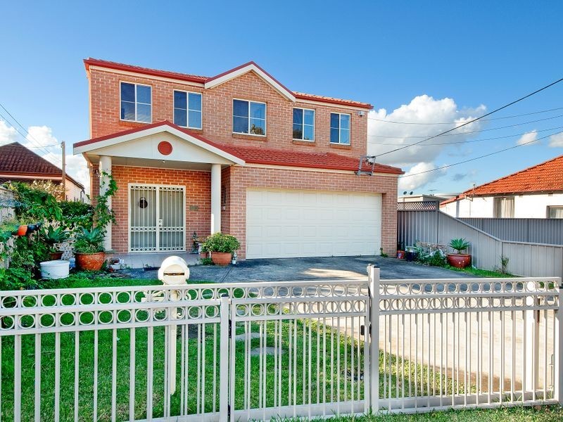 55 Bayview Ave, Earlwood NSW 2206