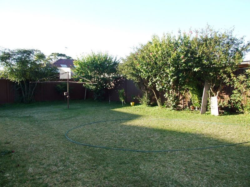 285 William St, Kingsgrove NSW 2208