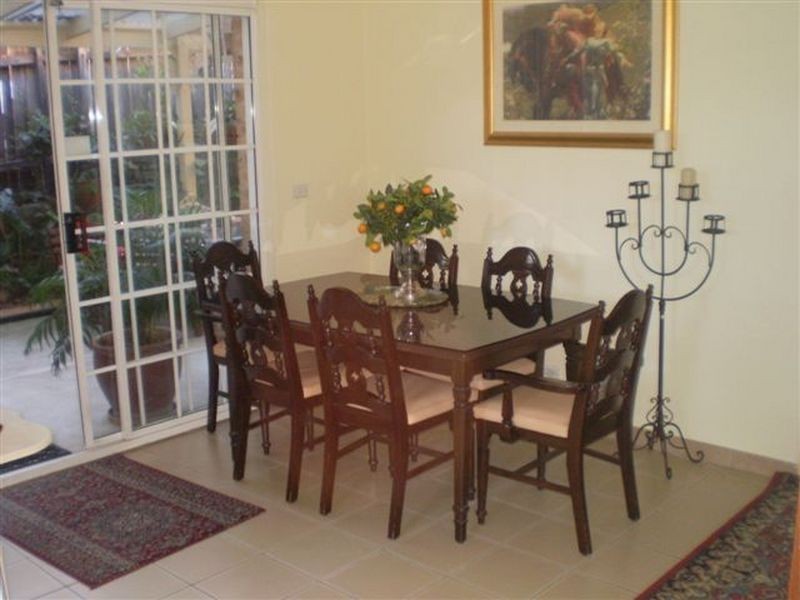 1/13-15 bass Rd, Earlwood NSW 2206