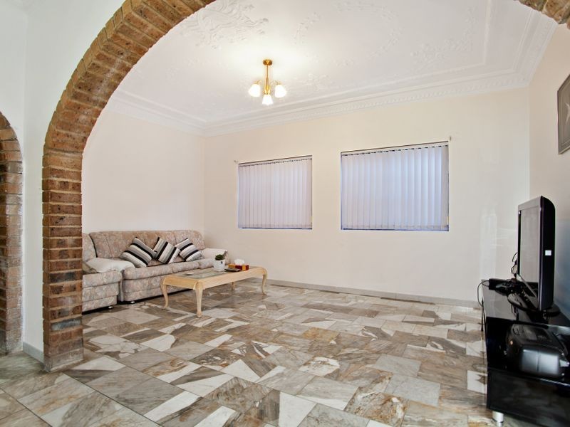 61a Highcliff Road, Earlwood NSW 2206