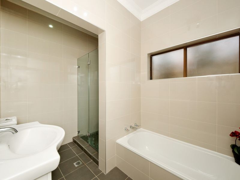 20 Angus St, Earlwood NSW 2206