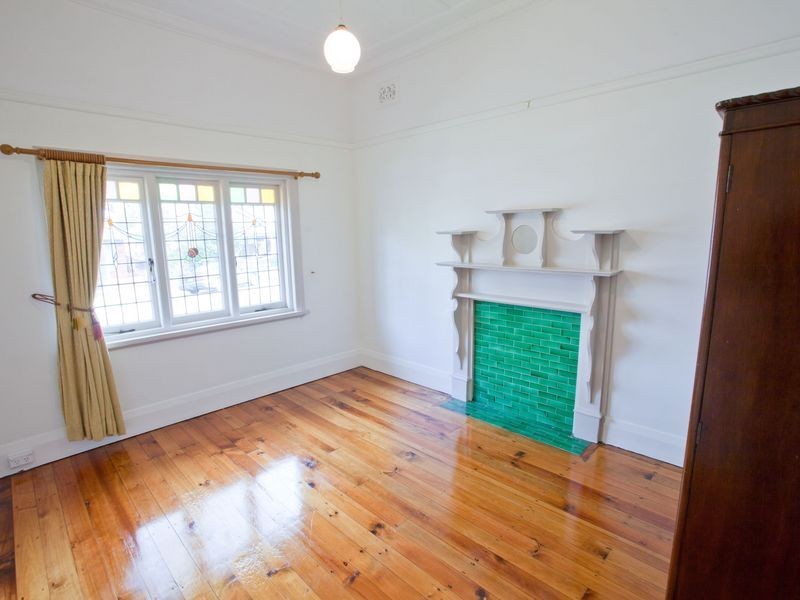 11 Graham Avenue, Marrickville NSW 2204