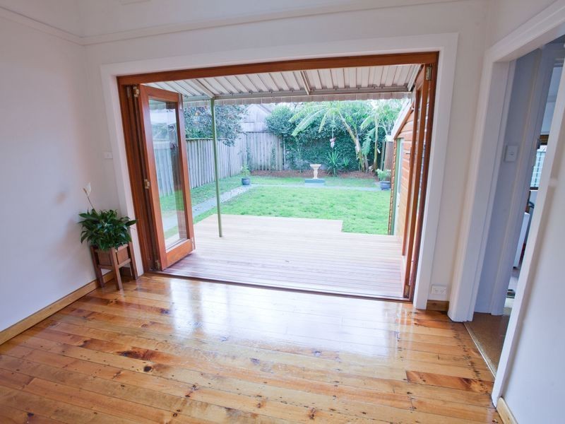 11 Graham Avenue, Marrickville NSW 2204