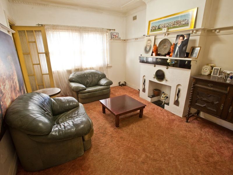 10 Karool Ave, Earlwood NSW 2206