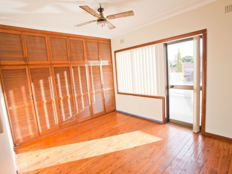 3 Collingwood Avenue, Earlwood NSW 2206