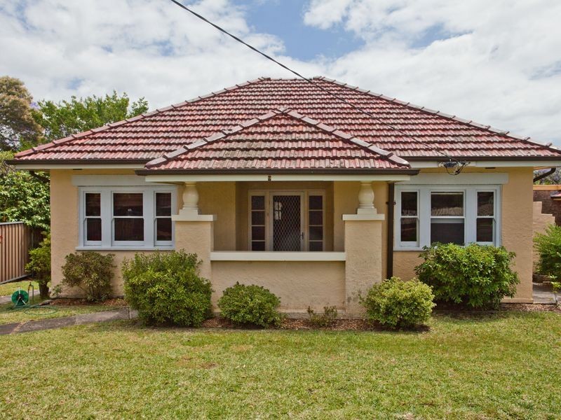 9 Hamel Crescent, Earlwood NSW 2206