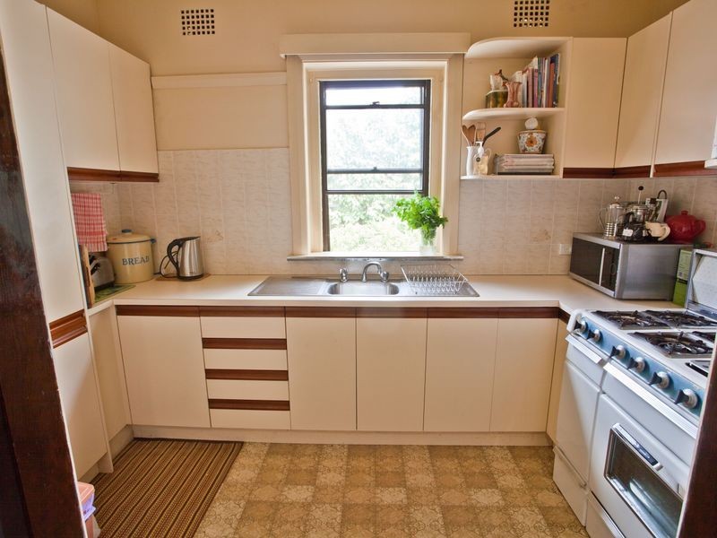 9 Hamel Crescent, Earlwood NSW 2206