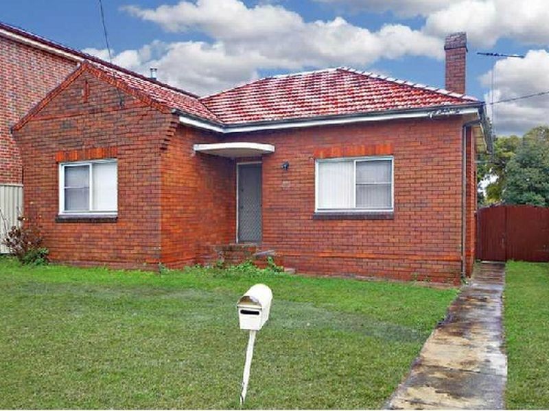 67 Barnsbury Grove, Bardwell Park NSW 2207