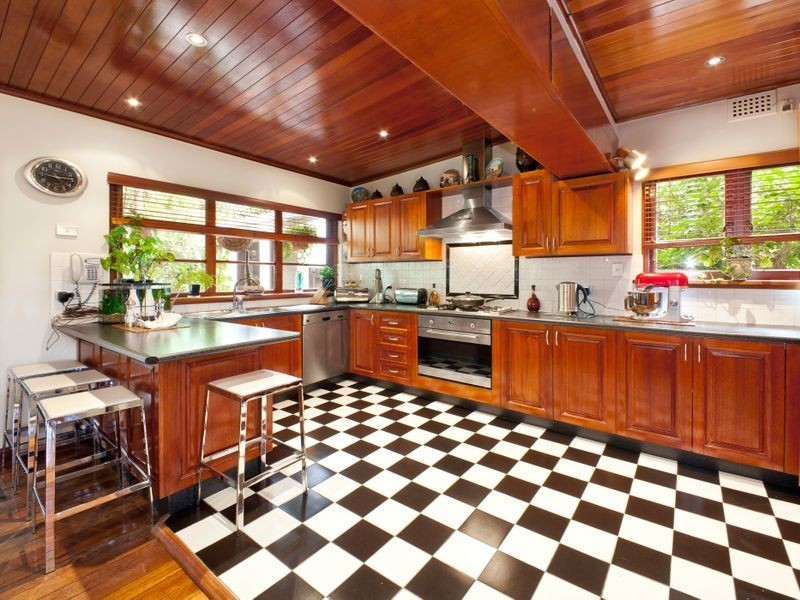 9 Bray Avenue, Earlwood NSW 2206