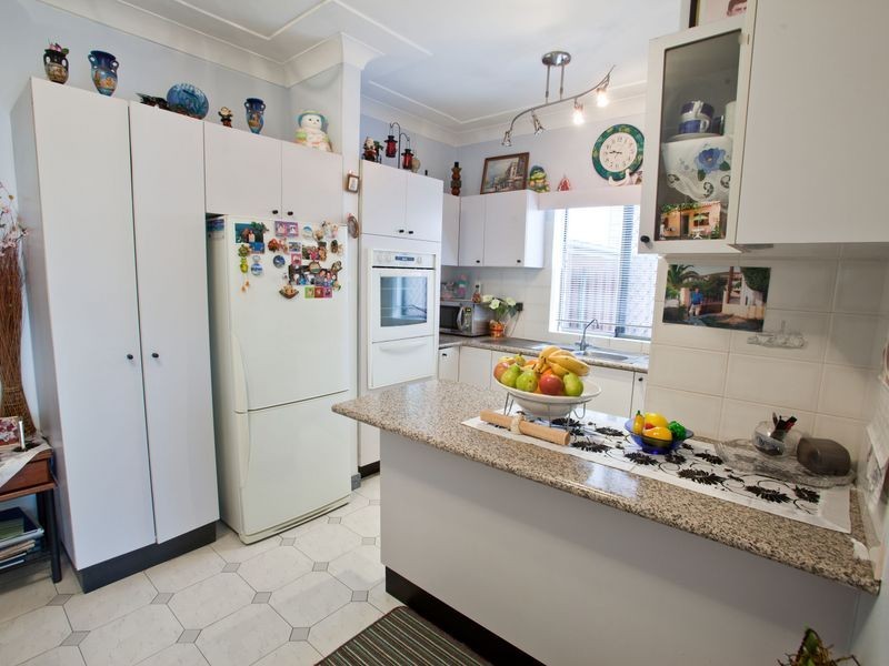 303 William Street, Kingsgrove NSW 2208