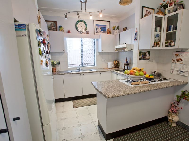 303 William Street, Kingsgrove NSW 2208