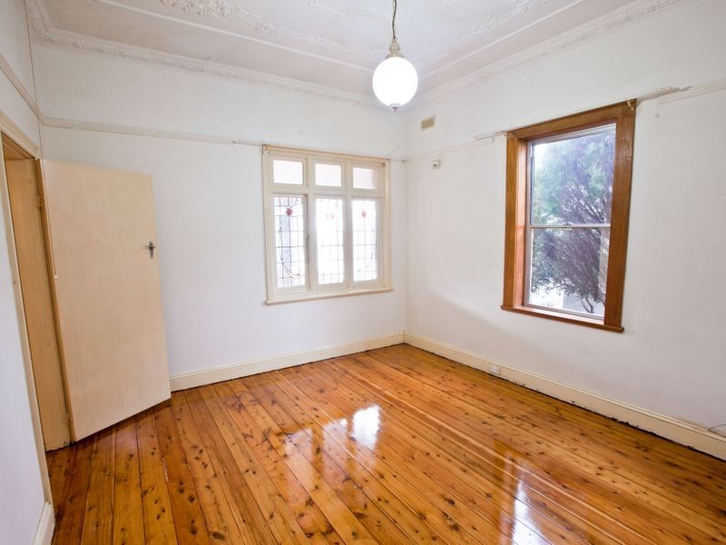 6 Mount Street, Arncliffe NSW 2205