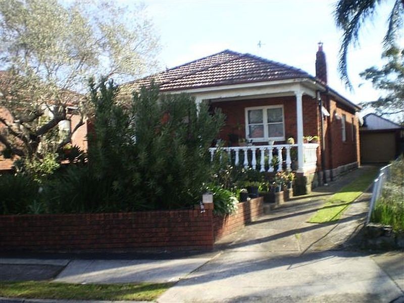 469 Homer St, Earlwood NSW 2206