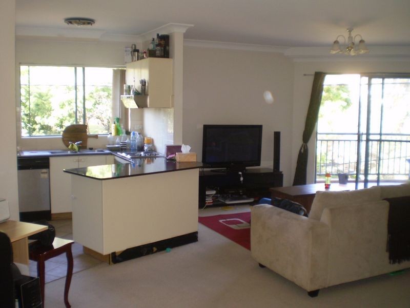 13/22-40 Sarsfield Circuit, Bexley North NSW 2207