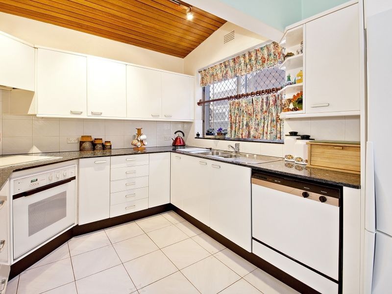 15 Nicoll Avenue, Earlwood NSW 2206