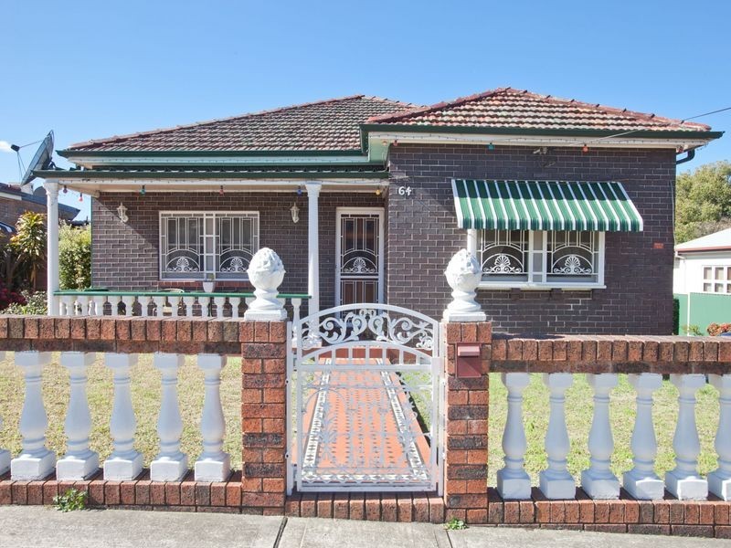 64 Rosemont St, Punchbowl NSW 2196