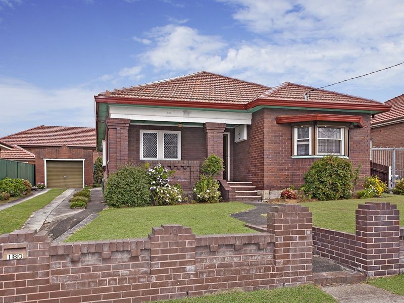 180 William Street, Earlwood NSW 2206