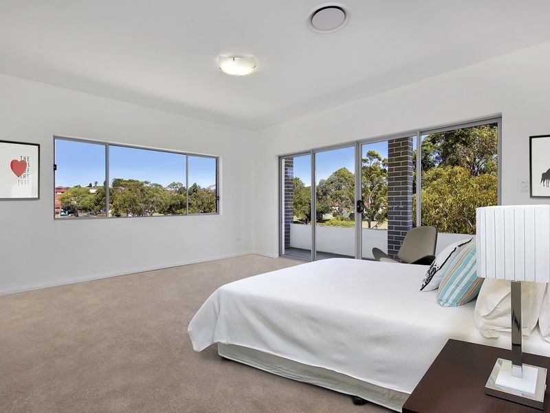 2/30 Pheasant Street, Canterbury NSW 2193