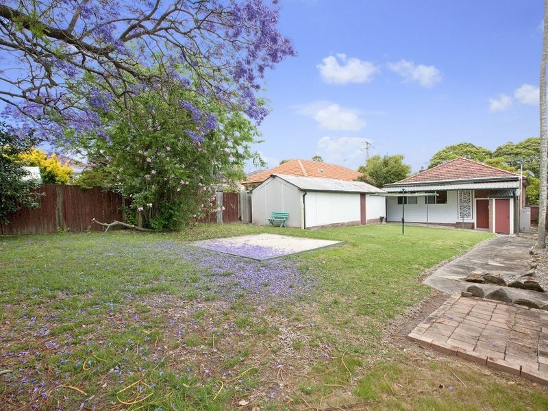 26 Caroline Street, Kingsgrove NSW 2208