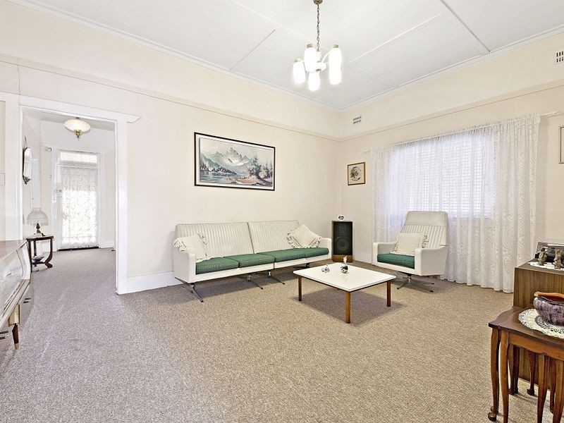 115 Riverview Road, Earlwood NSW 2206