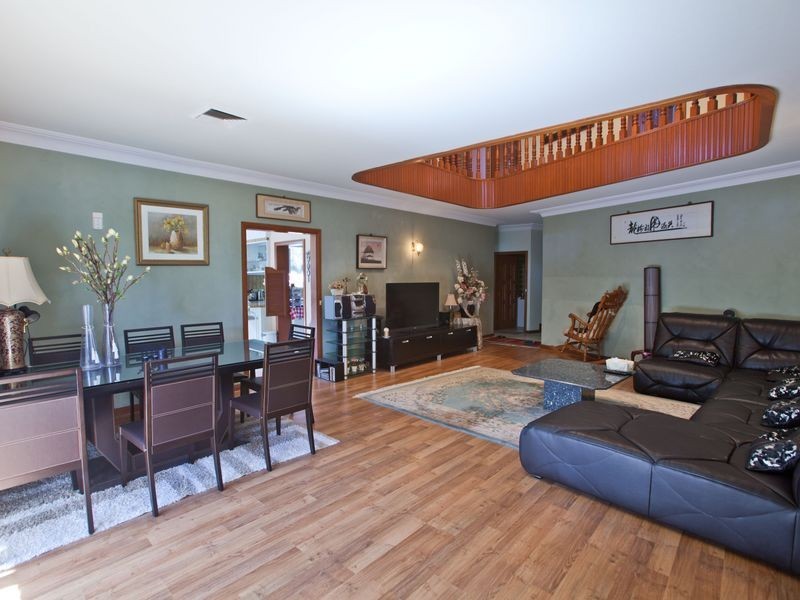 8 Graham Place, Earlwood NSW 2206