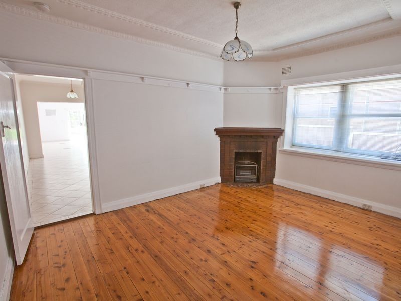 419 Homer St, Earlwood NSW 2206