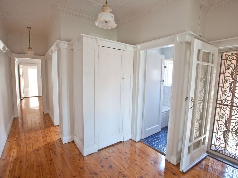 419 Homer St, Earlwood NSW 2206