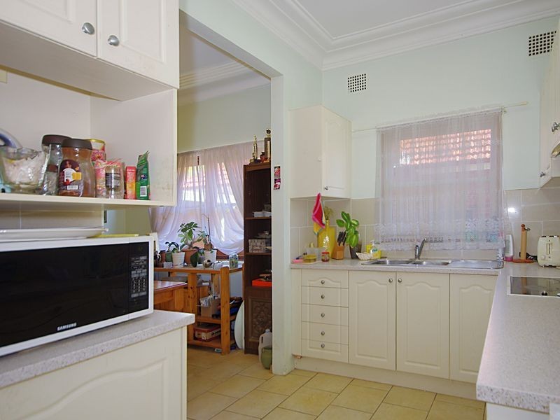 12 Macdonald Crescent, Bexley North NSW 2207