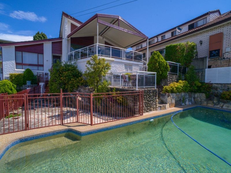 20 Riverview Road, Earlwood NSW 2206