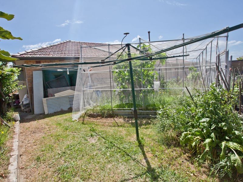34 Eleanor Avenue, Belmore NSW 2192