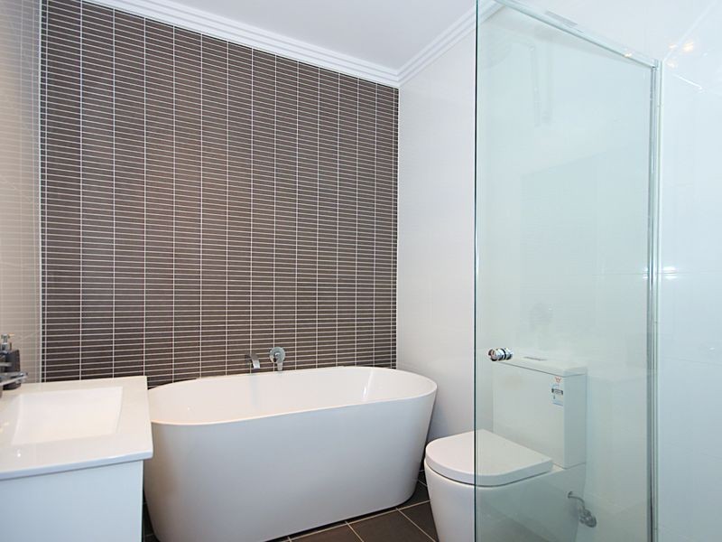 25 Eileen Street, Picnic Point NSW 2213