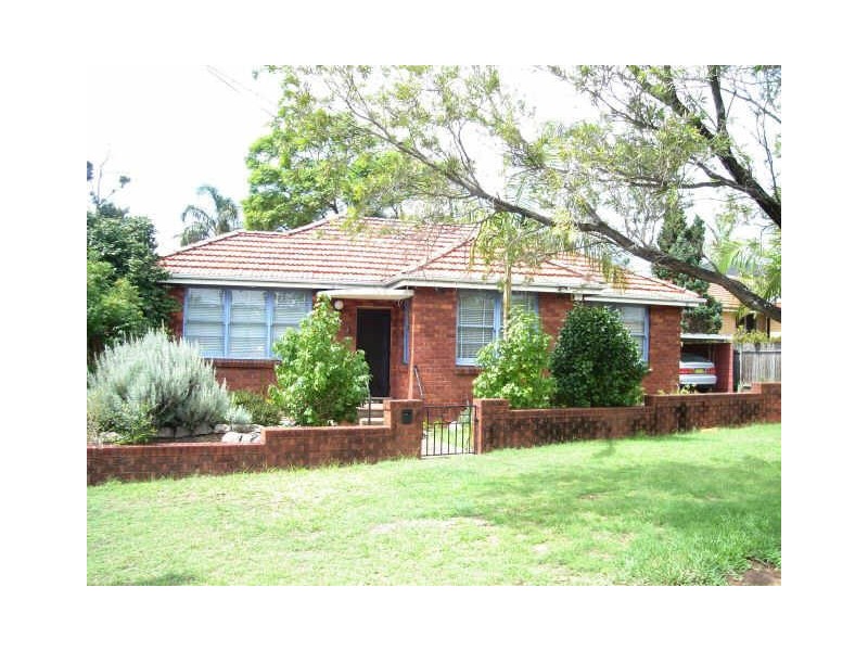 10 Thompson Street, Earlwood NSW 2206