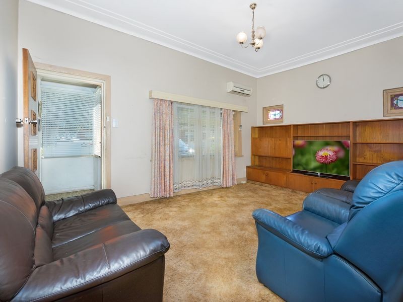 147 Riverview Road, Earlwood NSW 2206