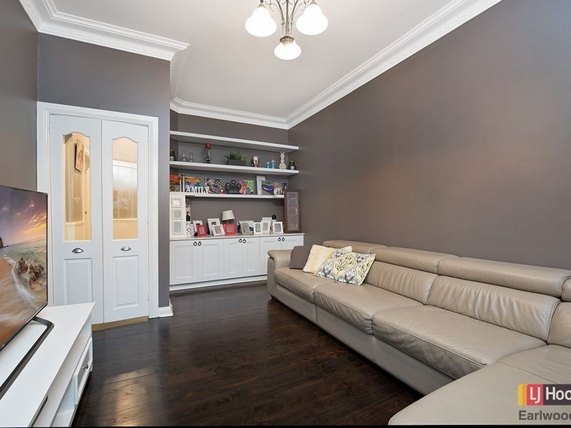 36 Earlwood Crescent, Bardwell Park NSW 2207