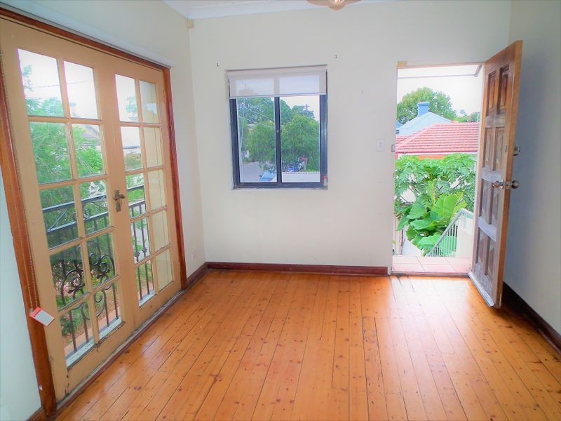 288 Unwins Bridge Road, Sydenham NSW 2044